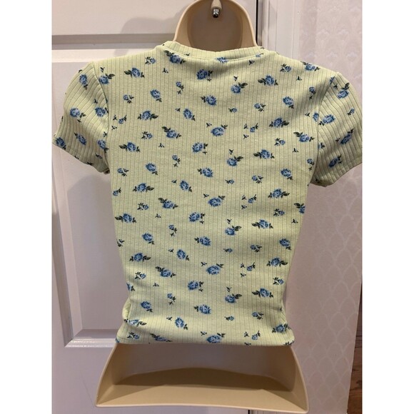 Wild Fable Flower Top - XS - Picture 2 of 4